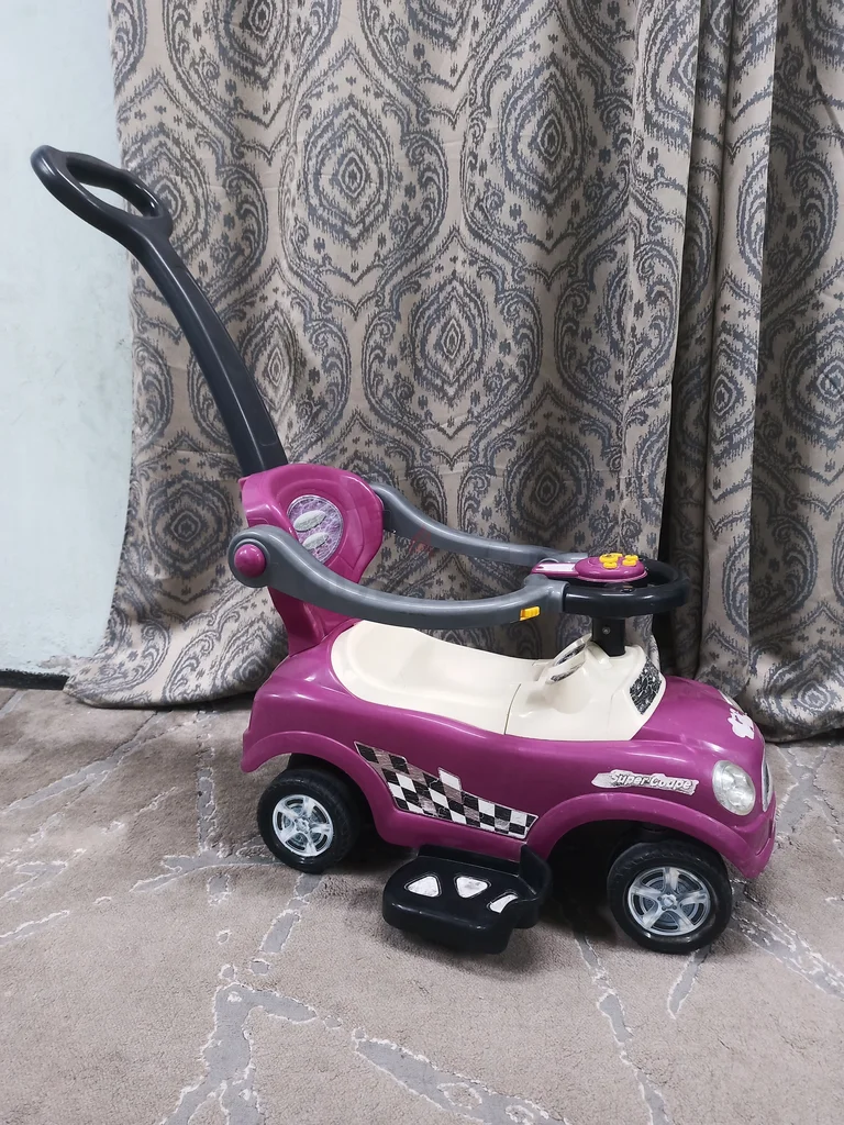 عربة دفع الطفل62931682611715111