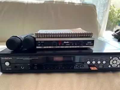 Premium Karaoke Machine - Lightly Used, Excellent Condition! MediaCom MCI 2900P DVD Karaoke Player