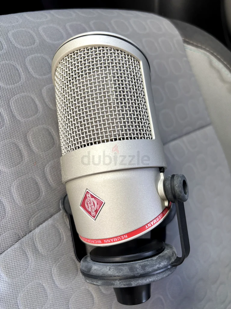 Professional Broadcast Mic Neuman BCM 10463264076007425112