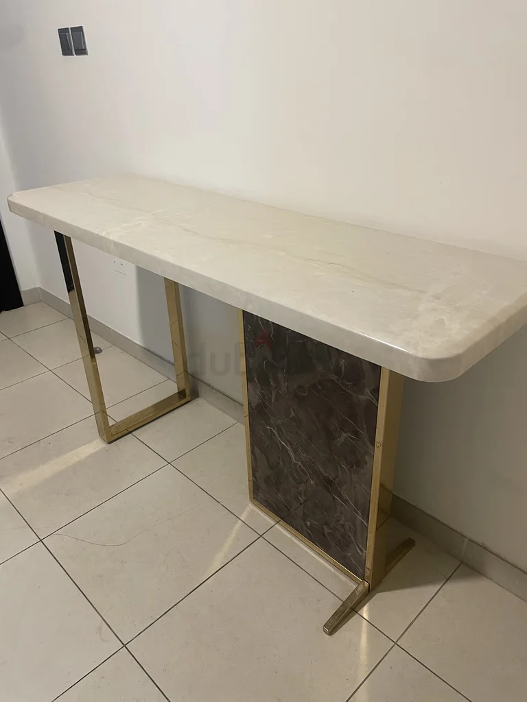 Side table62864708402562112