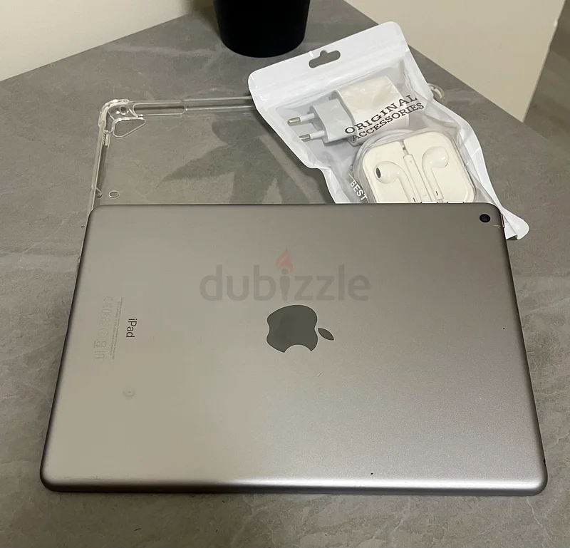Apple IPad 6th Gen - 128GB63215377976193112