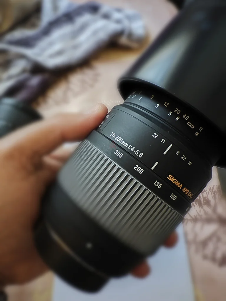 سيغما عدسة زووم طويلة المدى 70-300 مم f/4-5.6 للبيع!629326957630741127
