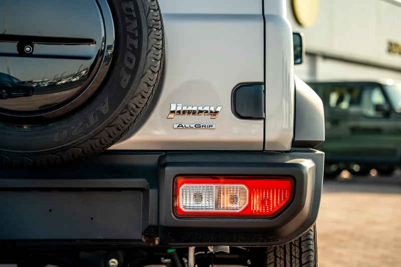Suzuki Jimny GLX 3-Doors A/T GCC 0kms 202463174774067843112