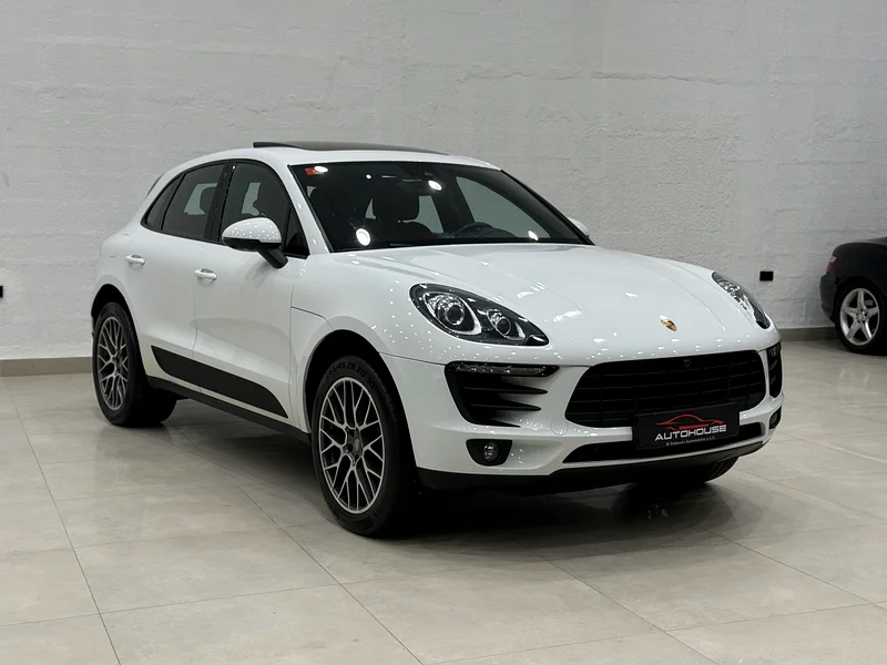 Porsche Macan. GCC Specs. Very Low Milage. Super Clean63150022185218112