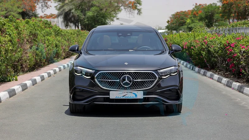2025 MERCEDES-BENZ E 300 2.0L RWD GCC 0Km With 2 Years Unlimited Mileage Warranty @Official Dealer62932674146689111
