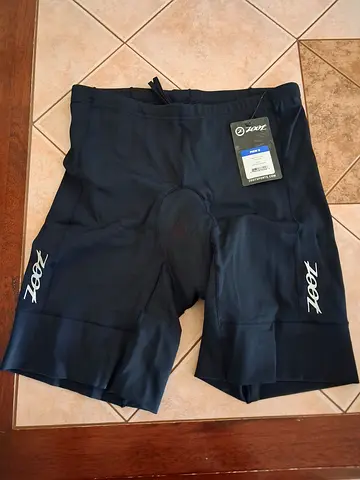 m core triathlon 7 inch shorts zoot (men) - New (tags attached) - XXLarge