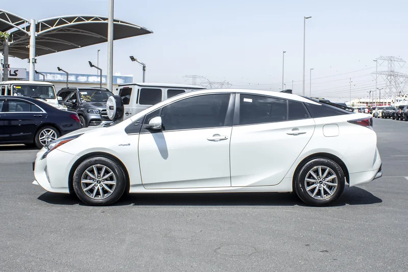 2018 TOYOTA PRIUS HYBRID-1.8L, FROM KOREA, ACCIDENT FREE62932673965827113