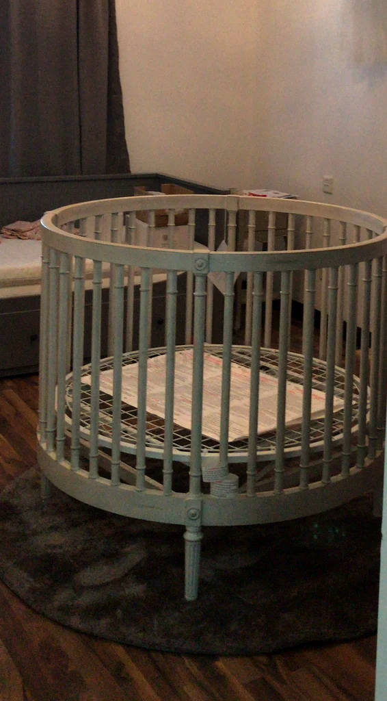 Charming Circular Crib with mattress for Your Little One original price 2200$63265599207299114