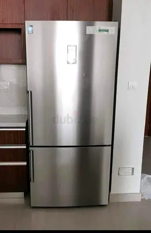 Siemens Latest fridge freezer with bottom freezer Stainless Steel Refrigerator - Perfect Condition!