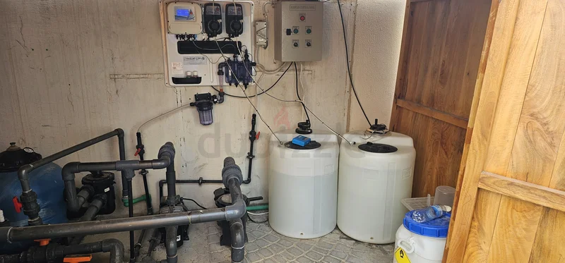 مسبح سباحة، غرفة مضخة الفاكس الجديدة، غرفة المضخة القديمة، إصلاح وصيانة62931683410947112