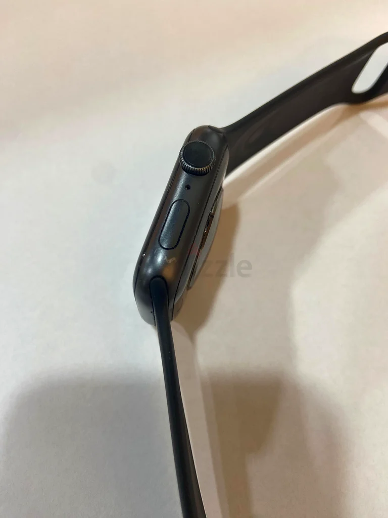 iwatch series 5 with gps cellular63266527179649112
