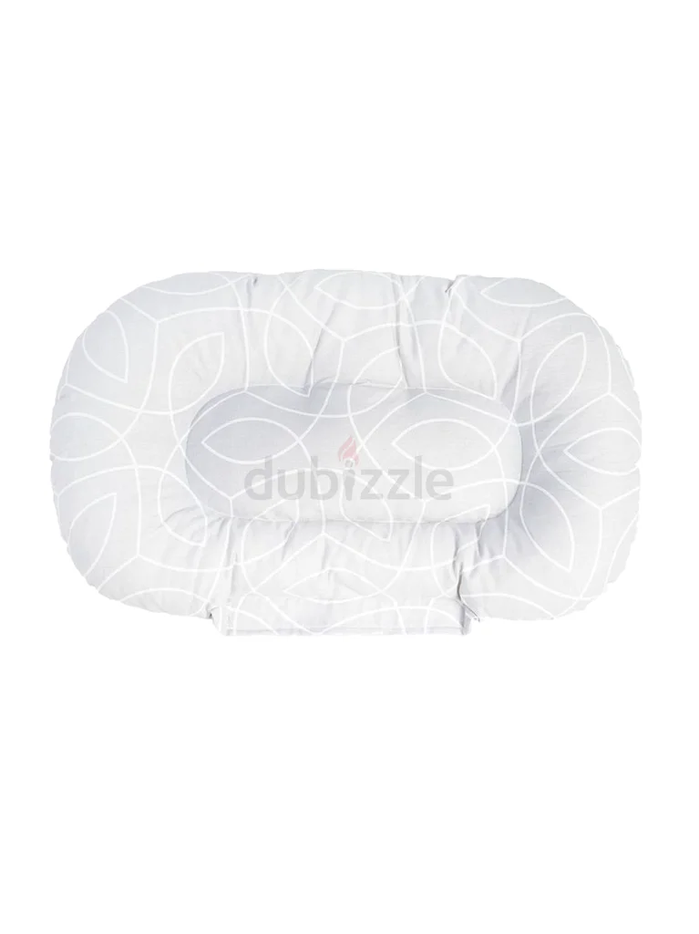 Jikel Total Pregnancy Body Pillow – Like New!62929659644290114