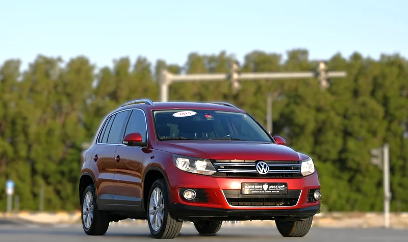 VOLKSWAGEN TIGUAN GCC 2.0 MID OPTION IN EXCELLENT CONDITION631731236619531129