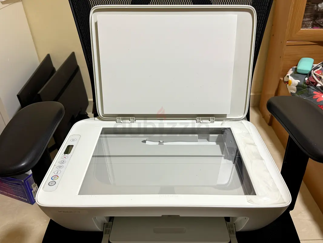 طابعة HP DeskJet 2710