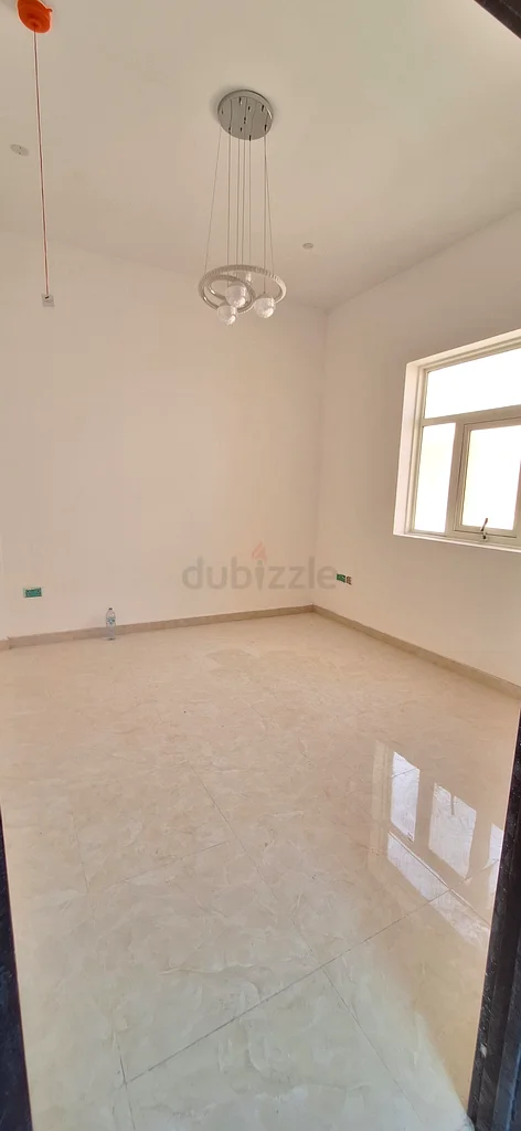 Available spacious room for rent in al wathba area63485853030273111