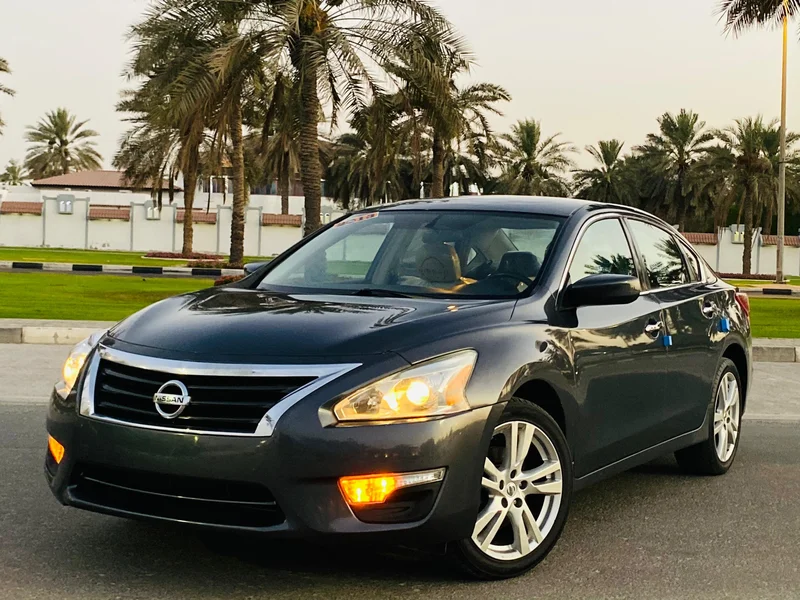 Challenging Price - Valid Only For 3 Days - 2013 Nissan Altima SV - Excellent Condition62934683002115111