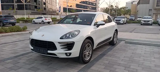 صورة 3 لـ 2015 Porsche MACAN