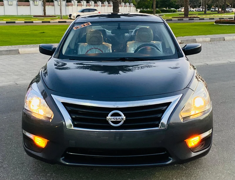 Challenging Price - Valid Only For 3 Days - 2013 Nissan Altima SV - Excellent Condition62934683002115112