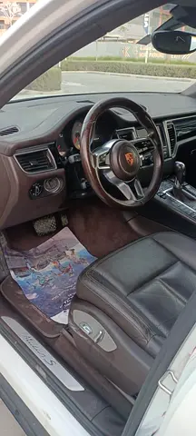 صورة 10 لـ 2015 Porsche MACAN