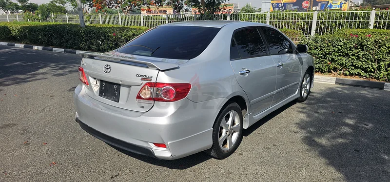 تويوتا كورولا 1.8 لتر، حالة جيدة، لا حوادث63149120663426113