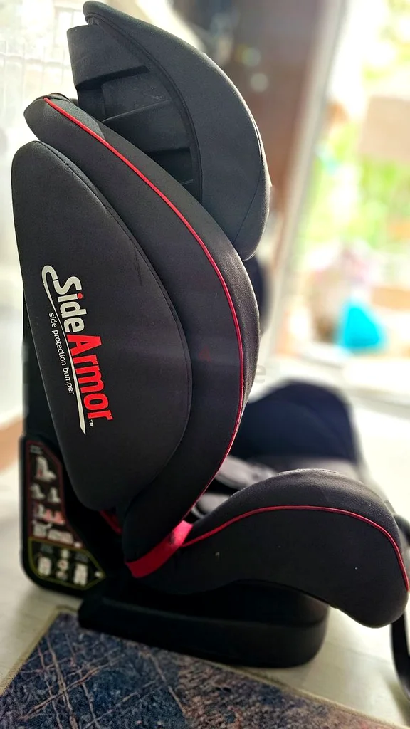 Car Seat Grey and Red62929659466626112