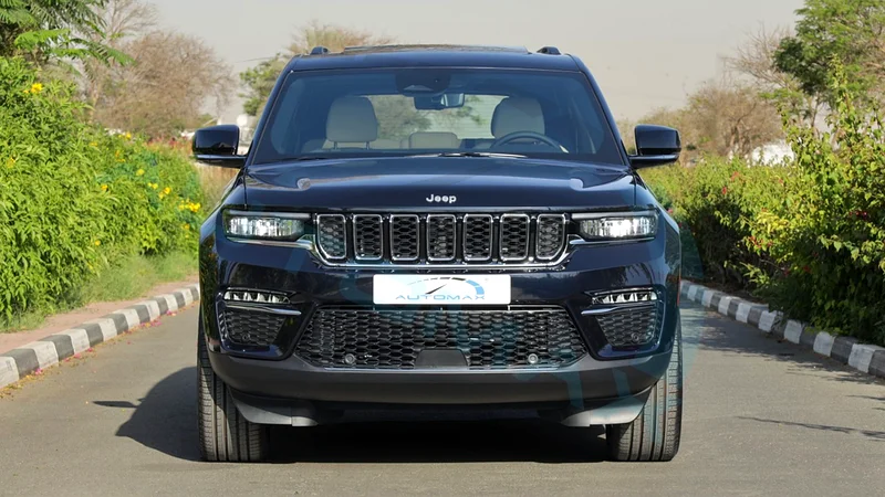 2025 JEEP GRAND CHEROKEE LIMITED PLUS GCC 0Km with 3-year or 60,000 km warranty at official dealer63177937473921111