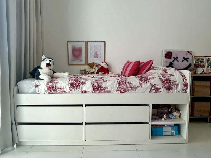 Set of 1 Kids Bed with Storage and  bookshelves628638205457931119