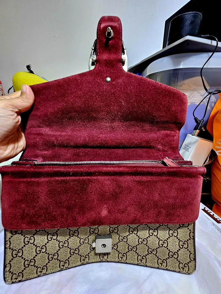 حقيبة يد غوتشي الزهرية الأنيقة بسلسلة - من الضروريات!62931669864323113
