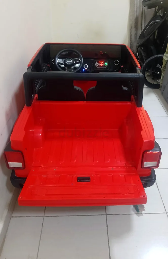 Red Jeep Ride-On Car for Kids!62866837365889113