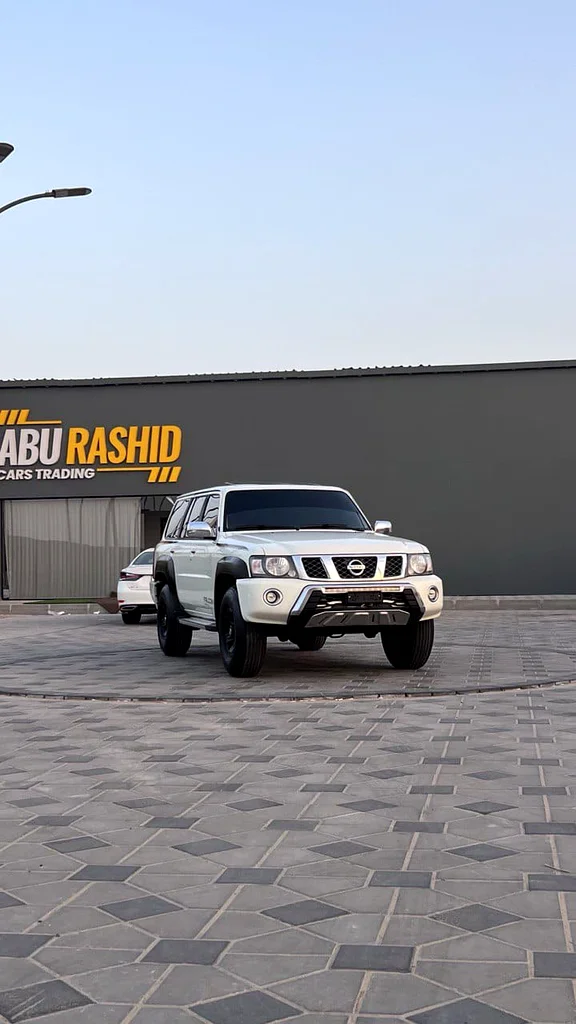 Nissan Safari Falcon 201963228277959299112