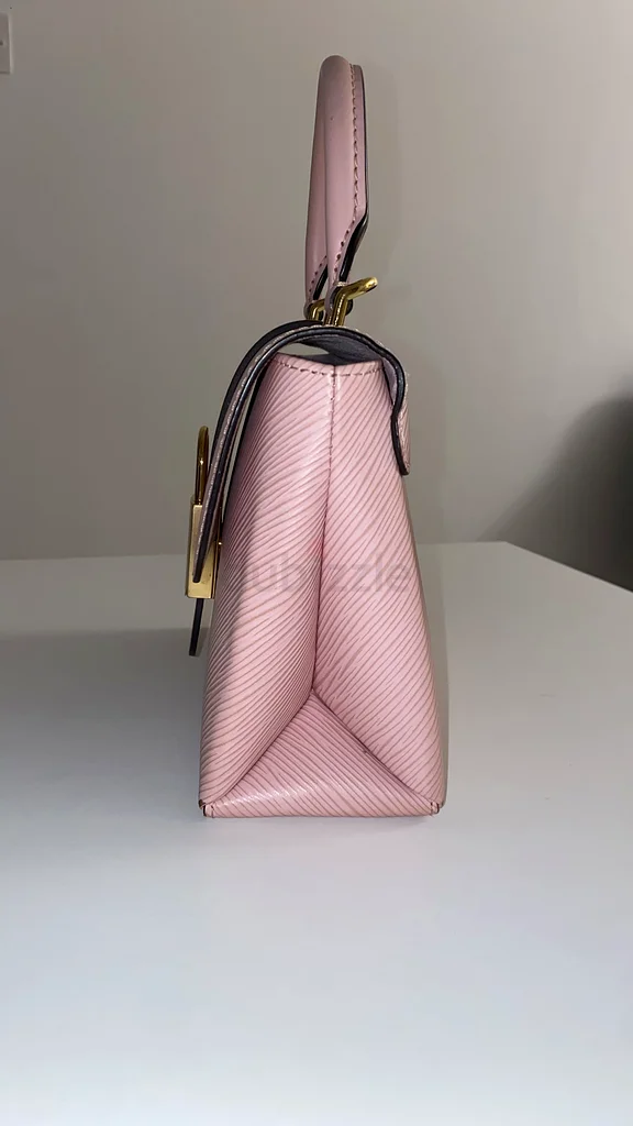 حقيبة الظهر LV62931671109379111