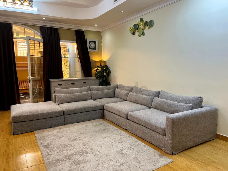 أريكة مارينا هوم فيرون (لا تزال جديدة تمامًا)628638209944351129