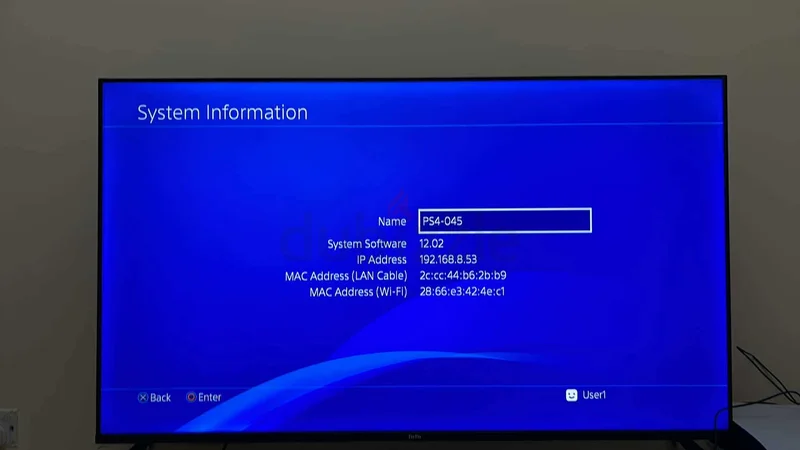 PS4 pro بسعة 1 تيرابايت للبيع، لم تُستخدم قط629316813429781114