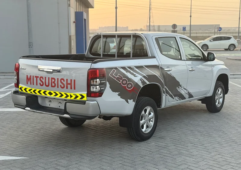 2020 Mitsubishi L200 4x4 in perfect condition63157443840386113