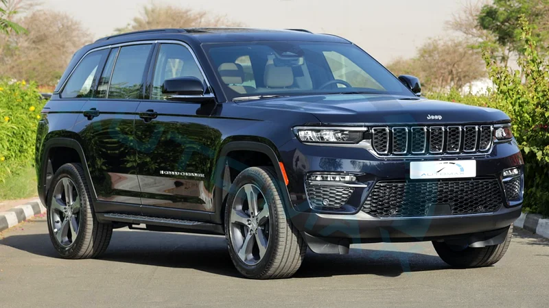 2025 JEEP GRAND CHEROKEE LIMITED PLUS GCC 0Km with 3-year or 60,000 km warranty at official dealer63177937473921113
