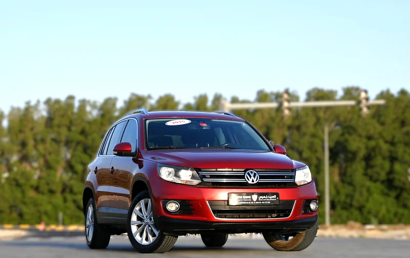 VOLKSWAGEN TIGUAN GCC 2.0 MID OPTION IN EXCELLENT CONDITION63173123661953113