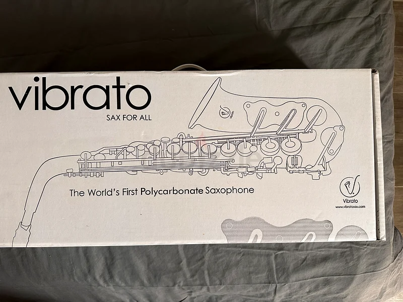 Brand New Vibrato Polycarbonate Alto Saxophone63230703284482114