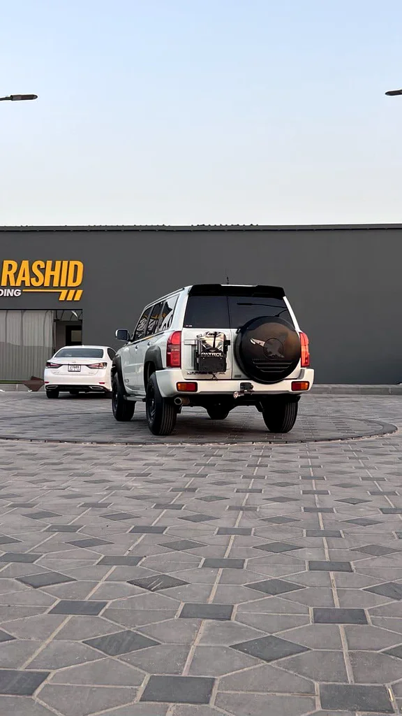 Nissan Safari Falcon 201963228277959299113