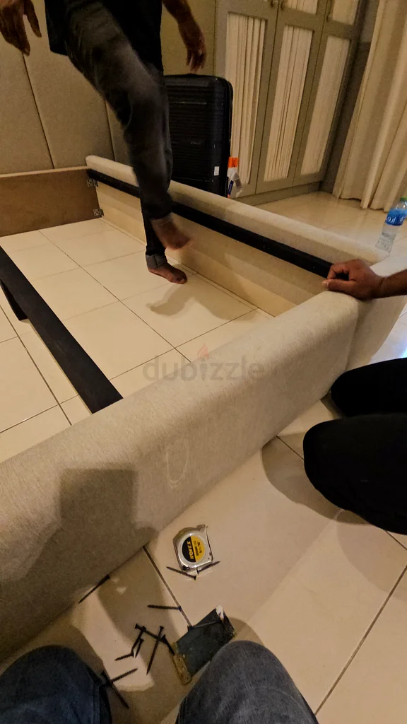 Mantinace and paint63217828770049110