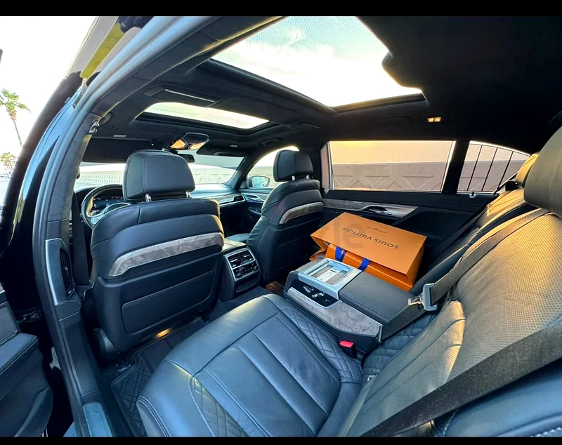 BMW 750li Xdrive M63160612006019113