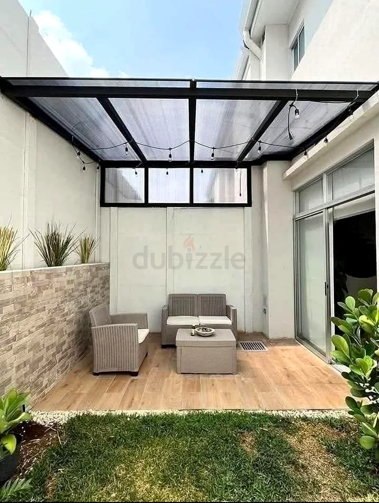 Modern Glass Canopy for Your Home63220324081667112