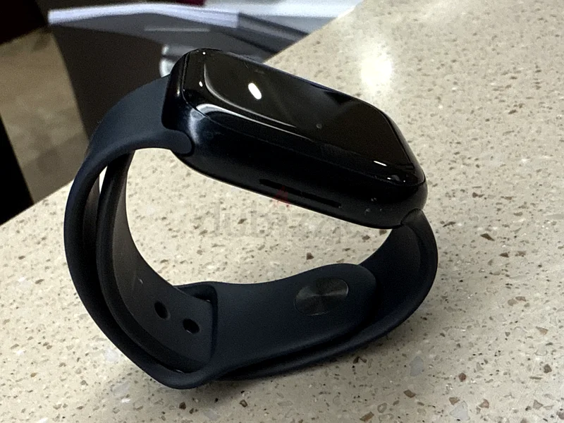 Stylish Apple Watch - Elevate Your Lifestyle!63266527680643111