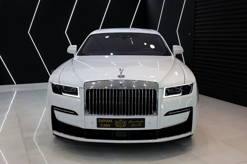 2023 Ghost, Bespoke Audio, Rear-Seat Entertainment Display, Dealer Warranty + Service Contract!!62932675065474112