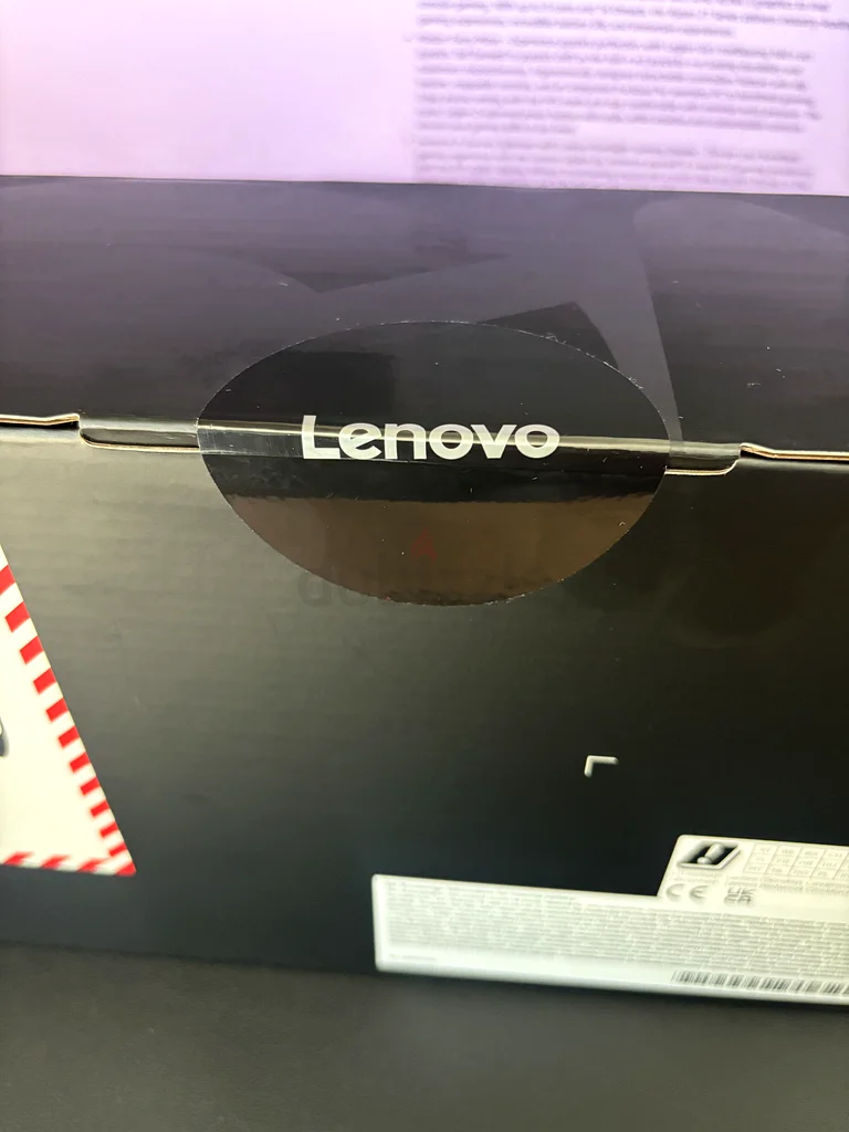 علبة مغلقة غير مفتوحة — Lenovo Legion Go – معالج AMD Ryzen Z1 Extreme، 16 غيغابايت ذاكرة وصول عشوائي، 512 غيغابايت SSD62934690643714114