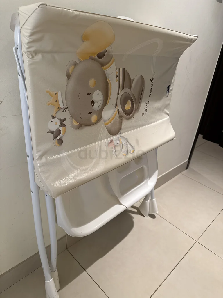 محطّة تغيير أطفال لطيفة ومريحة معروضة للبيع62930654672257112