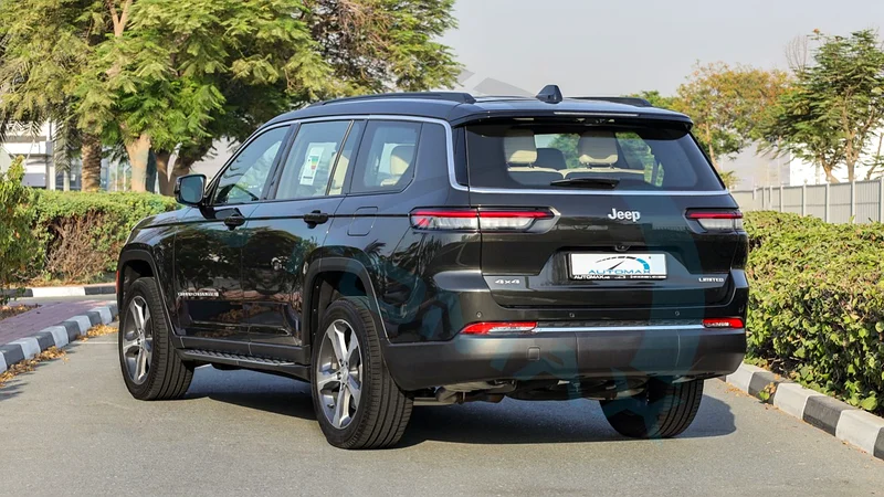 2025 JEEP GRAND CHEROKEE L LIMITED PLUS GCC 0Km with 3-year or 60,000 km warranty at official dealer63177937733890114