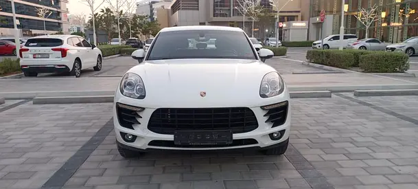 صورة 2 لـ 2015 Porsche MACAN