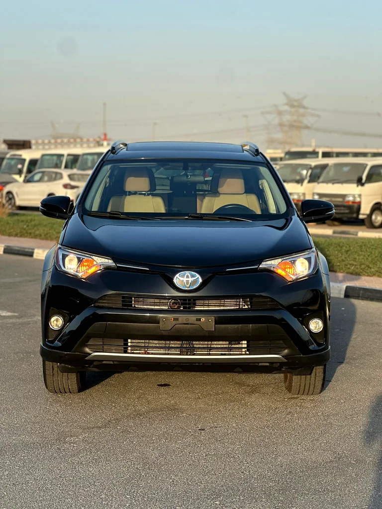 Toyota Rav4 XLE Hybrid 2016 FULLOPTION WITH SUNROOF AND PUSH START (AWD)631652223116821128