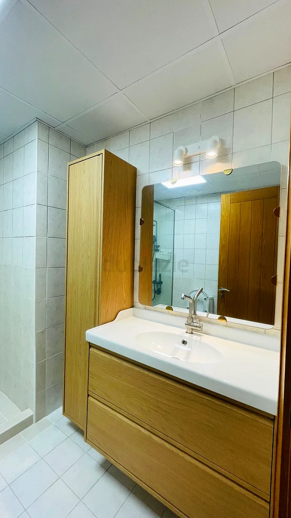 غرفة نوم رئيسية للإيجار في ديسكفري جاردنز63797914094339113