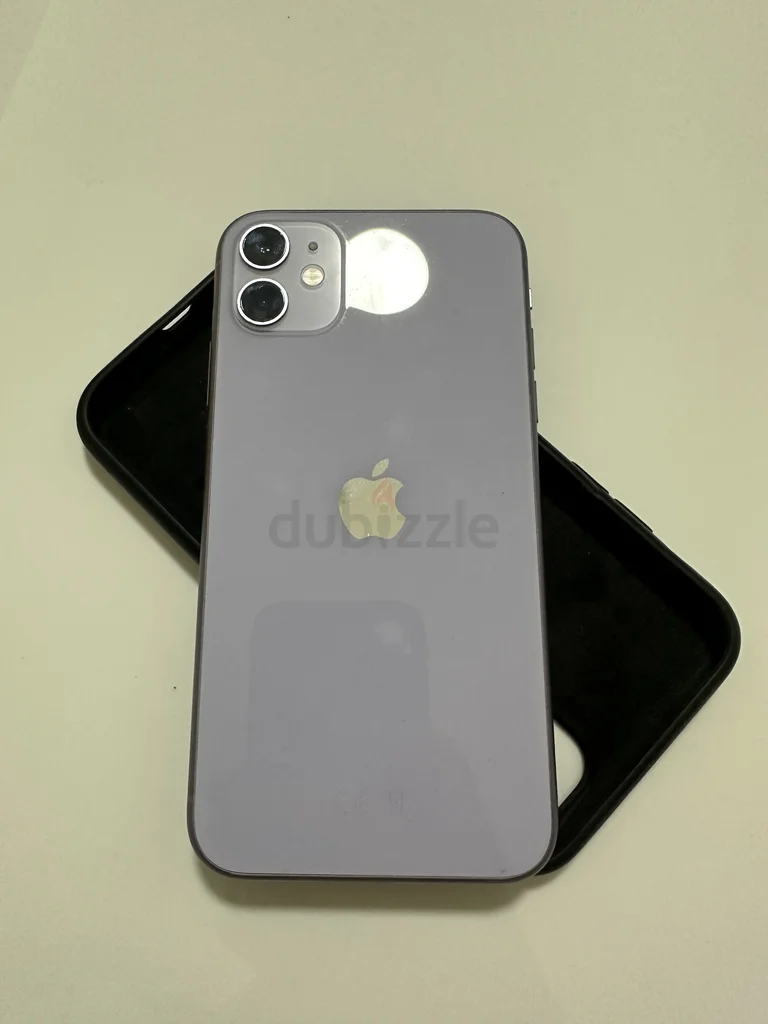 iPhone 11 - 64 جيجا بايت - أرجواني - حالة ممتازة62863824712195118